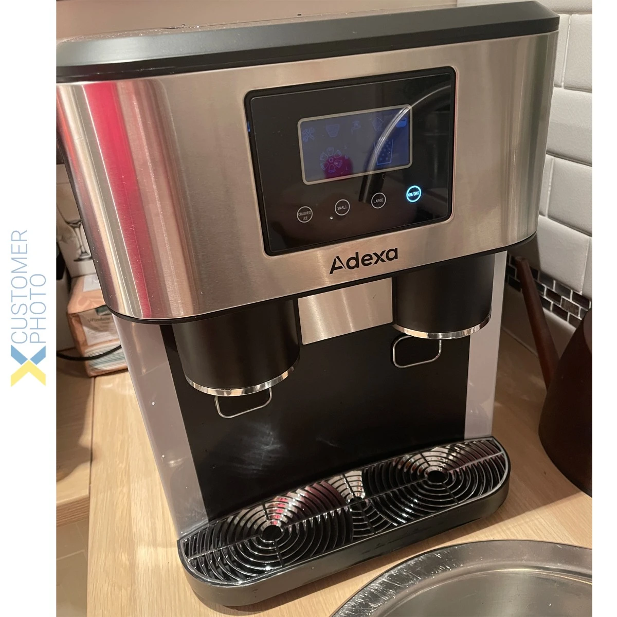 2-in-1 Ice Maker & Ice Crusher Countertop 18kg/24h 1.8 Litre | Adexa ZBS15 4 2-in-1 Ice Maker & Ice Crusher Countertop 18kg/24h 1.8 Litre | Adexa ZBS15 - Image 4